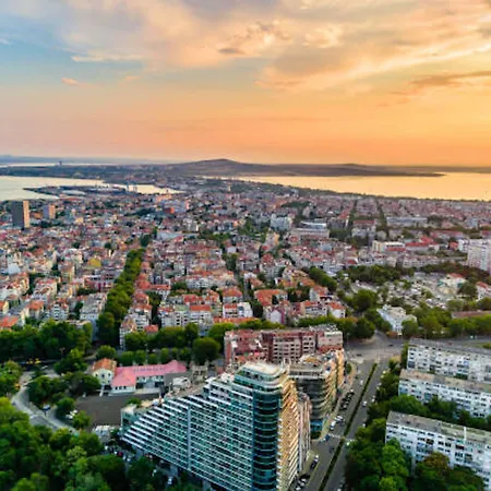 Salt 4* بوموري